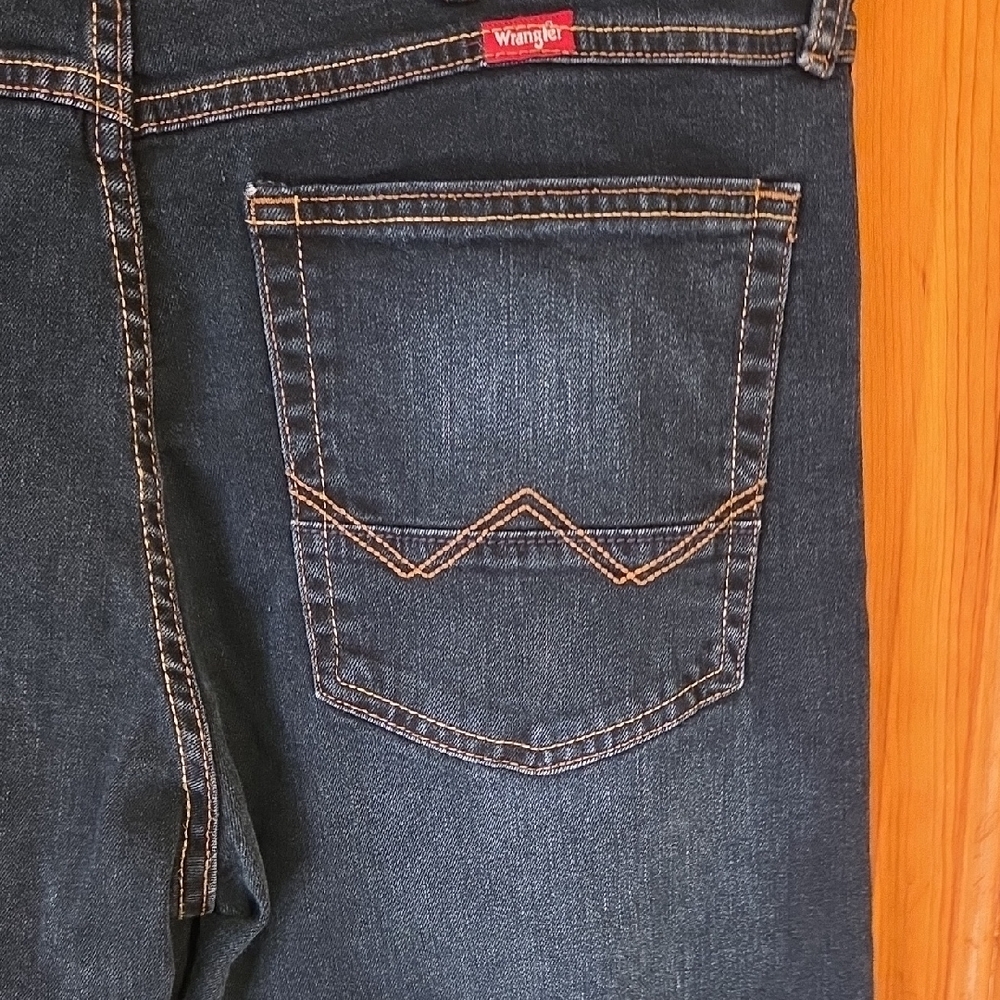 Levi's Men's Deep Indigo Straight Jeans - Picture 3 of 5